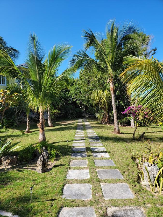 Pineapple Fields Governor's Harbour Exterior foto